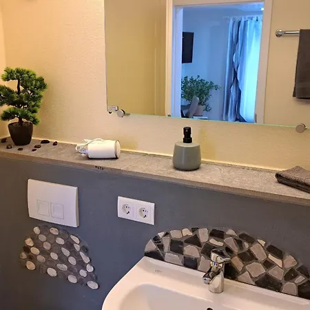 Main Gaestehaus Winterzimmer شقة *